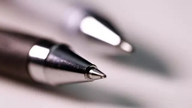 中國終于造出圓珠筆頭??！LED顯示屏生產(chǎn)設(shè)備為何仍以進(jìn)口為榮？