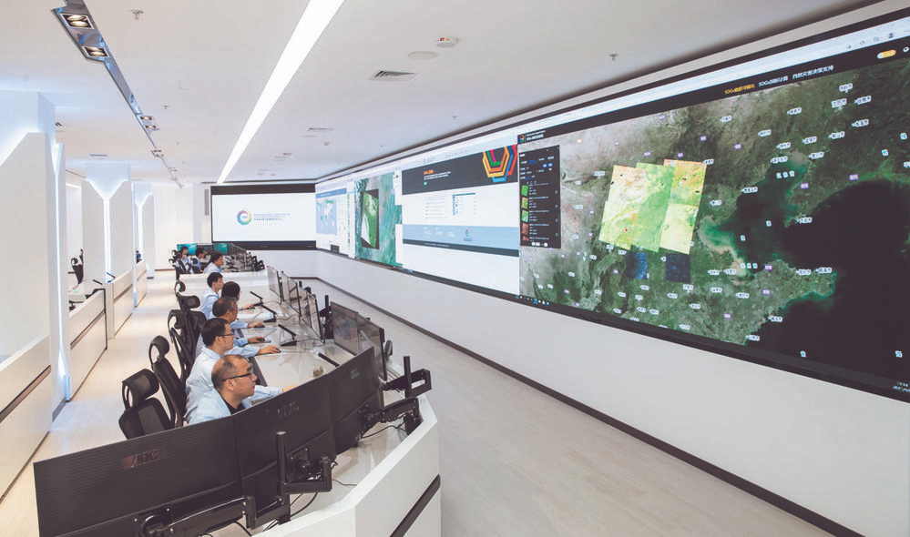 新基建、商圈裸眼3D，2022年顯示市場第二增長曲線？